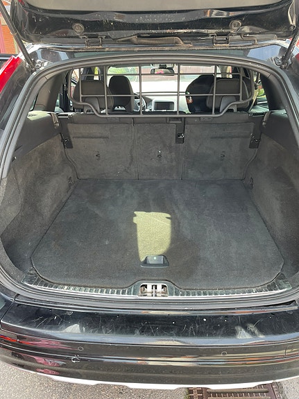 Volvo XC60 5 of 9