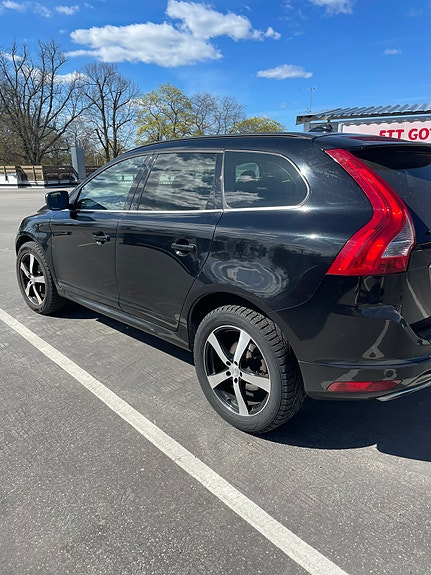 Volvo XC60 9 of 9