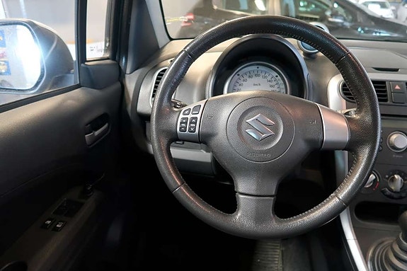 Suzuki Splash 9 of 12