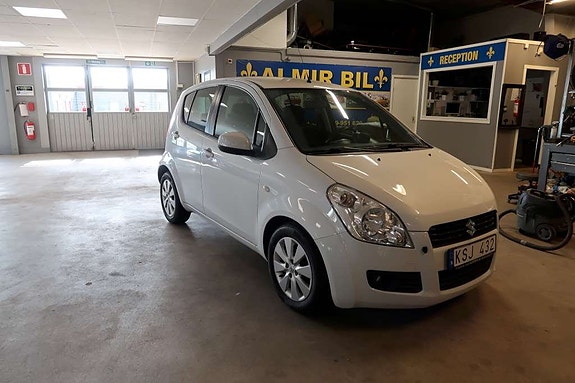 Suzuki Splash 2 of 12