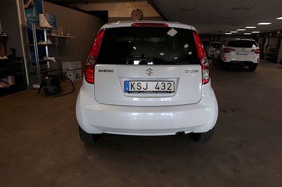 Suzuki Splash 5 of 12
