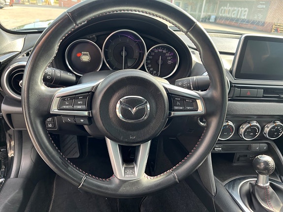 Mazda MX-5 18 of 26
