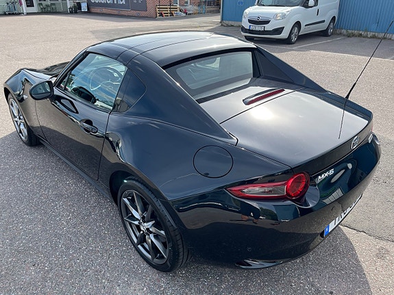 Mazda MX-5 11 of 26