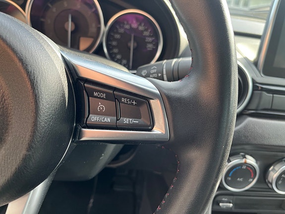 Mazda MX-5 20 of 26