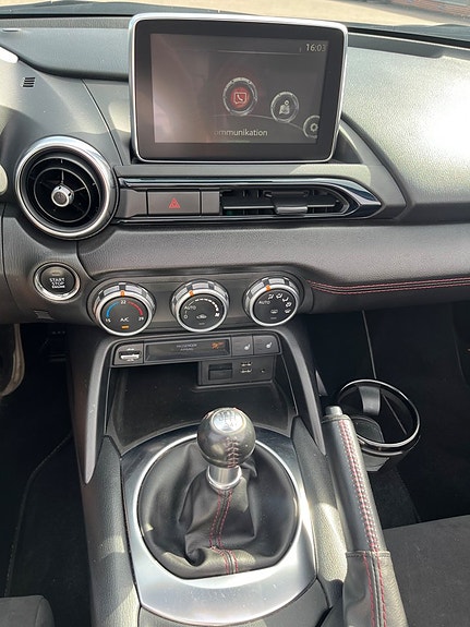 Mazda MX-5 22 of 26