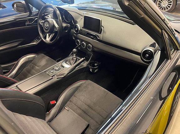 Mazda MX-5 16 of 26
