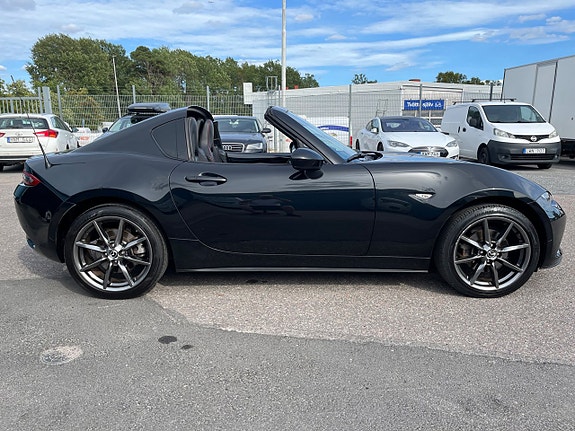 Mazda MX-5 4 of 26
