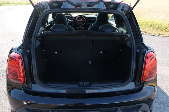 MINI John Cooper Works 5 of 11