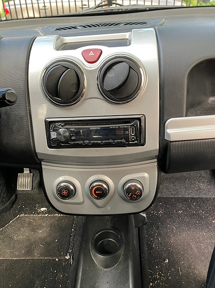 Microcar Mgo 7 of 9