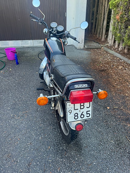 Suzuki TR 125 GE 3 of 6