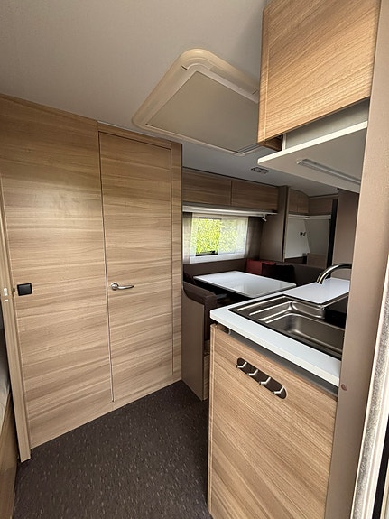 Adria Altea 542 PK 6 of 12