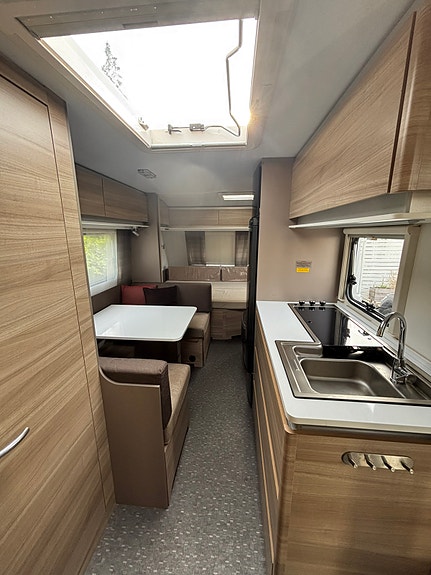 Adria Altea 542 PK 7 of 12