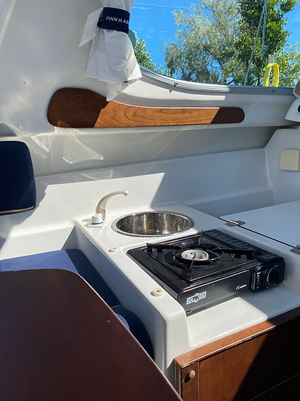 Finnmaster 6400 OC Royal Cruiser 5 of 9