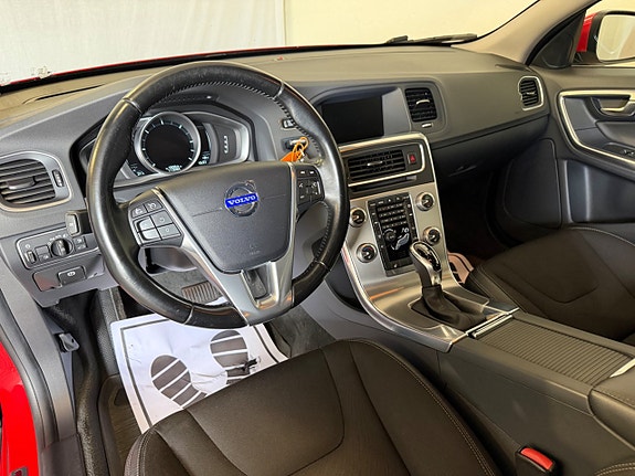 Volvo V60 9 of 21