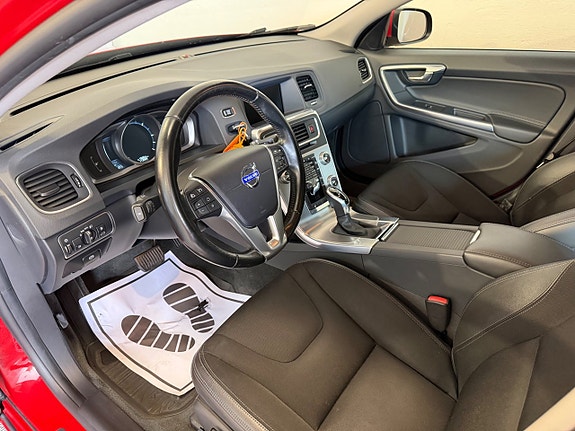 Volvo V60 8 of 21