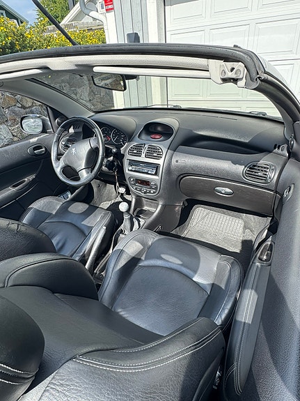 Peugeot 206 CC 4 of 4