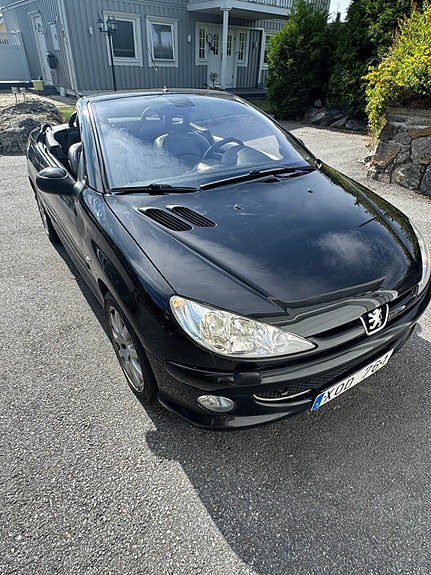 Peugeot 206 CC 2 of 4