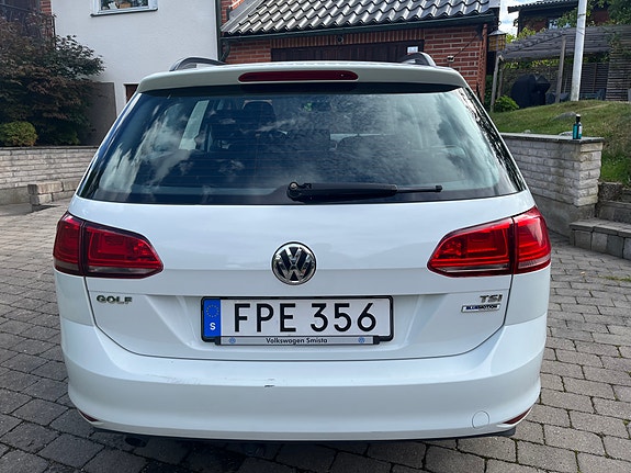 Volkswagen Golf VII 4 of 8
