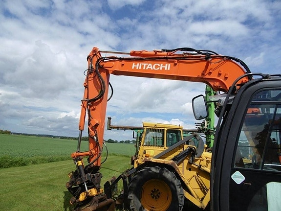 Hitachi ZX 85 US 5 of 12