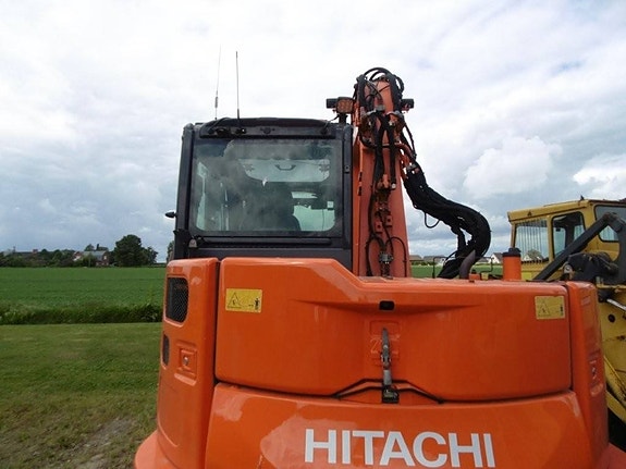 Hitachi ZX 85 US 3 of 12