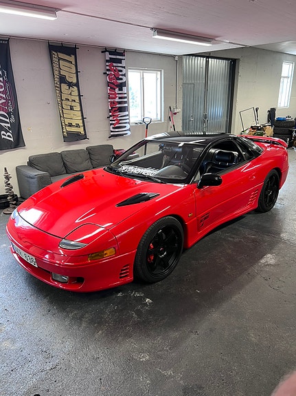 Mitsubishi 3000 GT 5 of 10