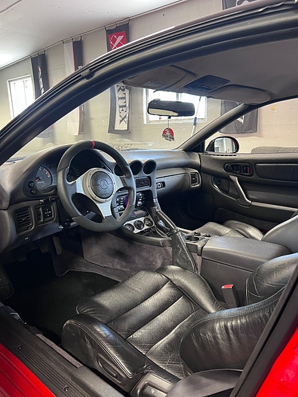 Mitsubishi 3000 GT 8 of 10