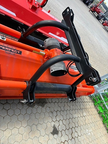Perfect KR245 slagklippare front+bakmont 2 of 3