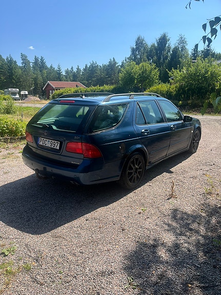 Saab 9-5 3 of 5