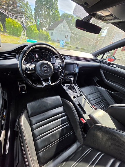 Volkswagen Passat 7 of 8