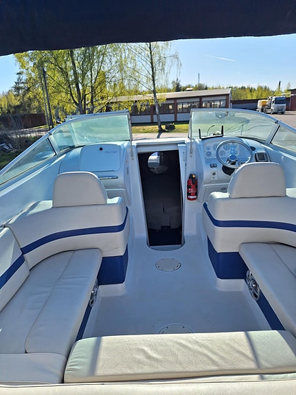 Chris Craft 268 Concept Cruiser 5 of 10