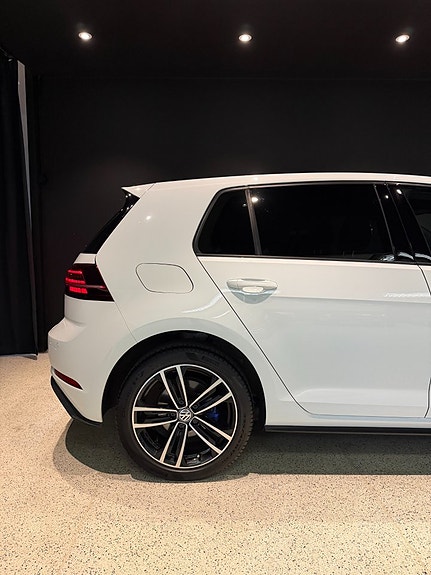 Volkswagen Golf I 8 of 19