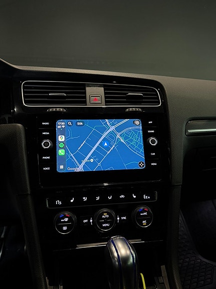 Volkswagen Golf I 17 of 19