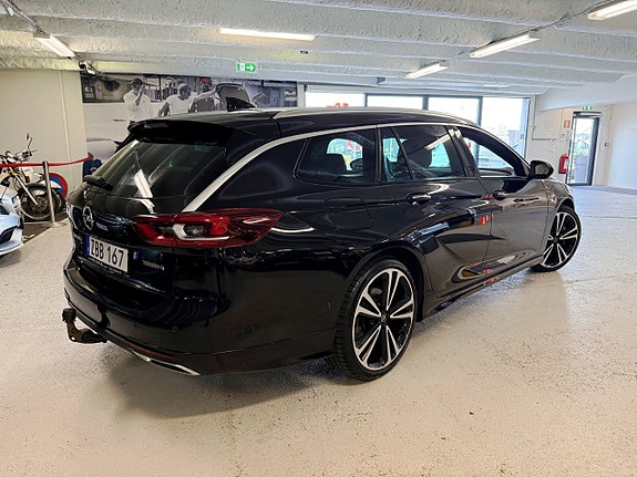 Opel Insignia 3 of 25