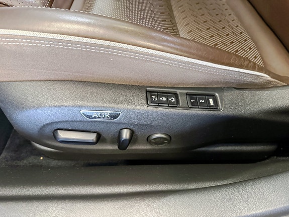 Opel Insignia 23 of 25
