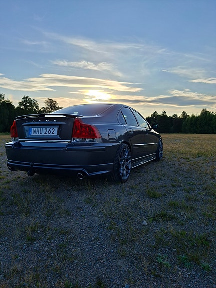 Volvo S60 3 of 7