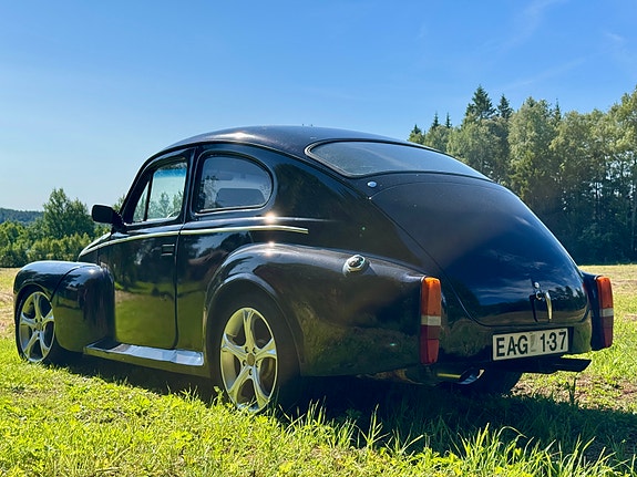 Volvo PV544 3 of 5