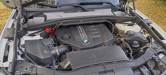 BMW X1 8 of 9