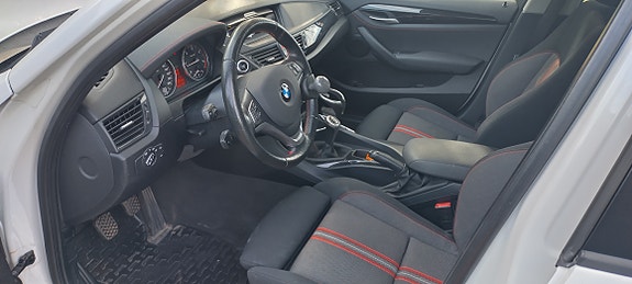 BMW X1 5 of 9