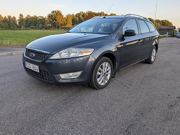 Ford Mondeo 2 of 17