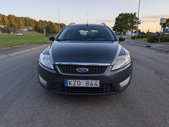 Ford Mondeo 4 of 17