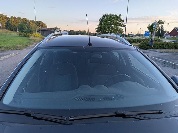Ford Mondeo 9 of 17