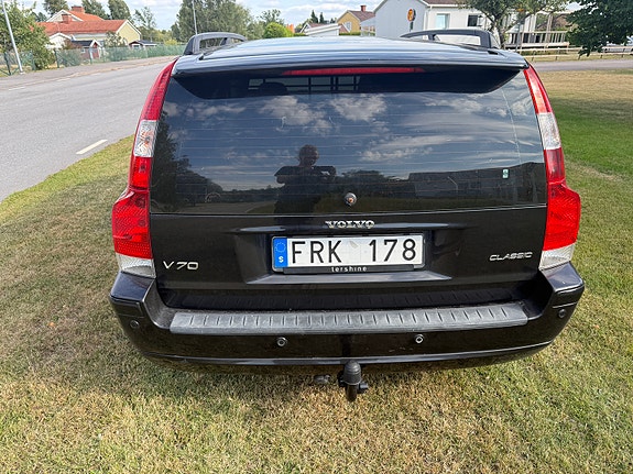 Volvo V70 5 of 10