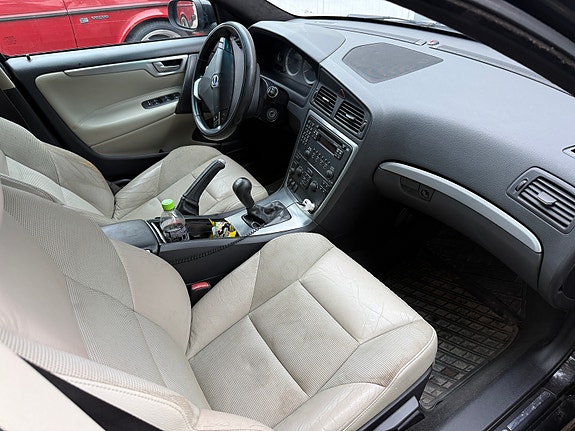 Volvo V70 10 of 10