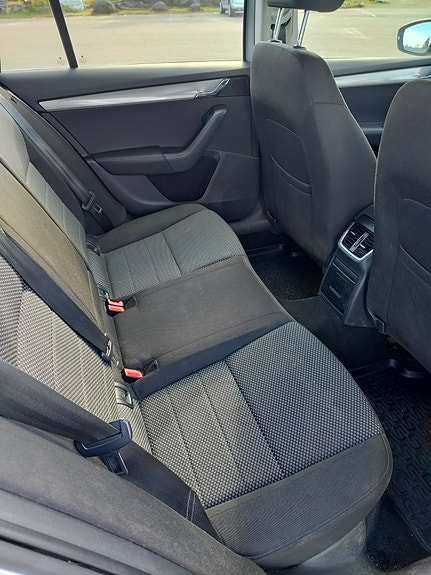 Skoda Octavia 6 of 8