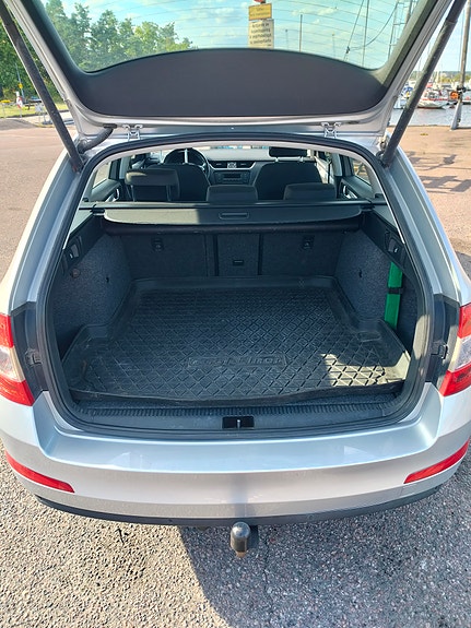 Skoda Octavia 5 of 8