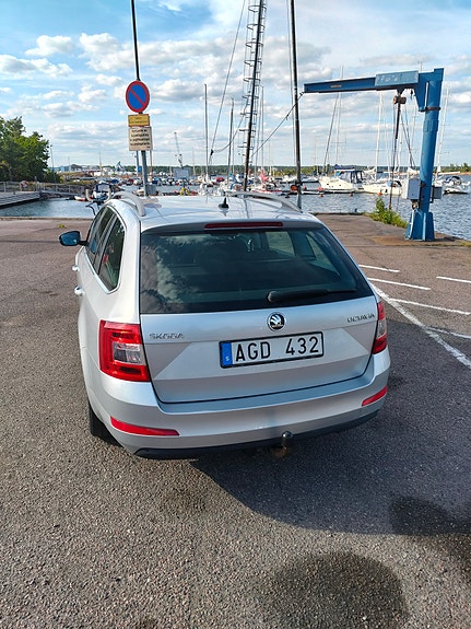 Skoda Octavia 4 of 8