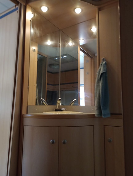 Knaus Sudwind/eifland 11 of 19