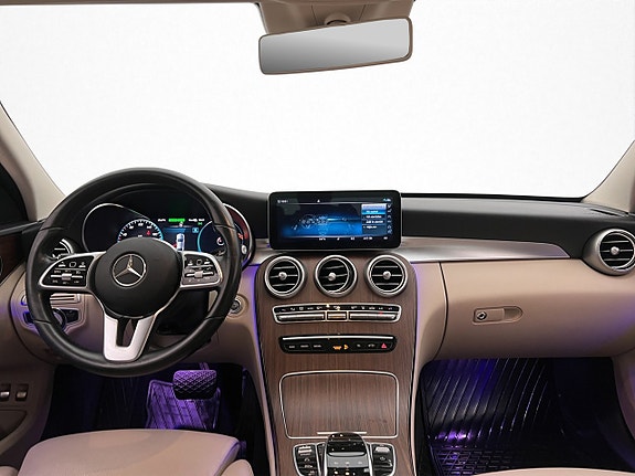 Mercedes-Benz C300 e 13 of 30