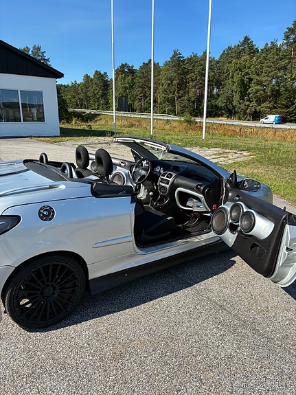 Peugeot 206 CC 4 of 9
