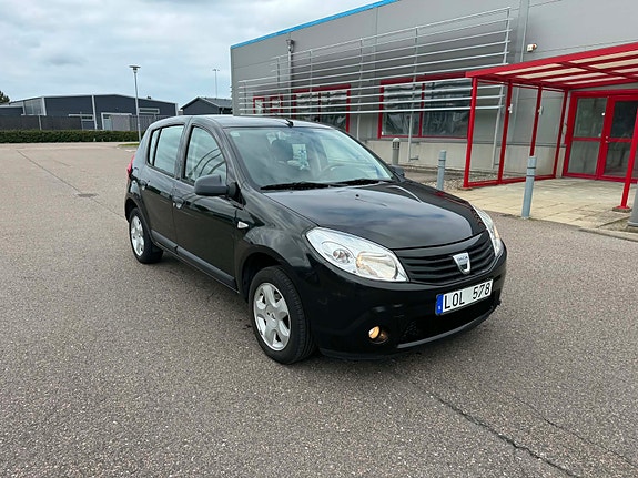 Dacia Sandero 9 of 11